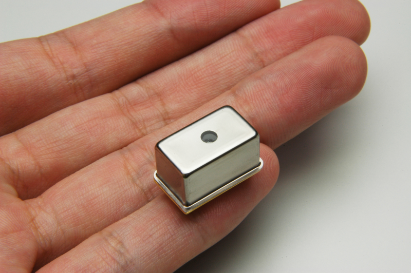 Hamamatsu New MEMS MicroSpectrometer Instrumentation Monthly